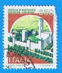 Sellos de Europa - Italia -  castillo de Monteccnio