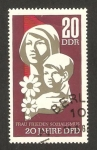 Stamps Germany -  20 anivº de la federación democrática de mujeres