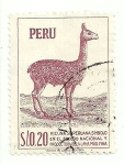 Sellos del Mundo : America : Peru : Vicuña peruana: simbolo en el escudo nacional y productora de la mas fina lana