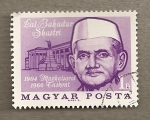 Sellos de Europa - Hungra -  Lal Bahadur Shastri