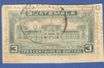 Stamps Guatemala -  Palacio Nacional 1943 n4