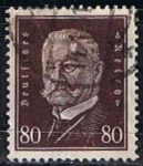 Stamps Germany -  Scott  383   Pres. Paul von Hindenburg (7)