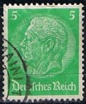 Stamps Germany -  Scott  392  Von Hindenburg (4)