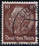 Stamps Germany -  Scott  405  Von Hindenburg