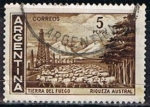 Stamps Argentina -  Scott  695  Riqueza Austral (Tierra del Fuego) (8)