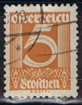 Stamps Austria -  Scott  307  Cifras (5)