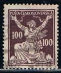 Stamps Czechoslovakia -  Scott  88  Checoslovaquia rompiendo la cadenas de la livertad