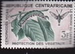 Sellos de Africa - Rep Centroafricana -  protecion de los vegetales