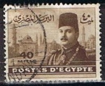 Stamps Egypt -  Scott  235  Rey Farouk y Piramides