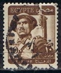 Sellos de Africa - Egipto -  Scott  326  Soldado (2)