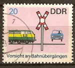 Stamps Germany -  Precaución en pasos a nivel (DDR).