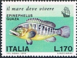 Sellos de Europa - Italia -  SALVAGUARDA DEL MAR. FAUNA MARITIMA DEL MEDITERRÁNEO EN VIAS DE EXTINCIÓN. EPINEPHELUS GUAZA. Y&T Nº