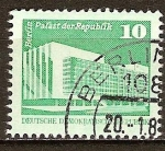 Stamps Germany -  Palacio de la República en Berlín(base).DDR