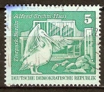 Stamps Germany -  Zoológico de Berlín,casa Alfred Brehm.DDR.