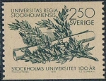 Sellos de Europa - Suecia -  CENTENARIO DE LA UNIVERSIDAD DE ESTOCOLMO. Y&T Nº 1004