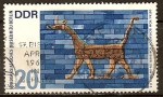 Stamps : Europe : Germany :  Museo de Oriente Medio en Berlín.Dragon-DDR.