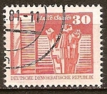 Stamps Germany -  Monumento en conmemoración de los Trabajadores en Halle-Saale,Berlín-DDR 