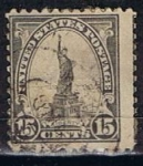 Stamps United States -  Scott  696 Livertad (3)