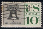 Stamps United States -  Scott  C57 Campana de Libertad (2)