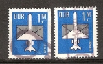 Stamps Germany -  Correo aéreo.Avión y el sobre (las alas son parte de la dotación)DDR