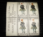 Sellos de Europa - Espaa -  Trajes regionales españa -Badajoz -1970