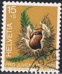 Sellos de Europa - Suiza -  PRO JUVENTUD 73. FRUTAS DE LOS BOSQUES. CASTAÑA. Y&T Nº 943