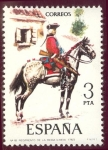 Sellos de Europa - Espa�a -  1975 Uniformes Militares. Regimiento de la Reina. Linea - Edifil:2238