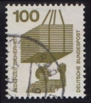 Stamps Germany -  1972-73 Prevención de accidentes. Carga en suspensión - Ybert:577