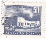 Stamps Hungary -  edificio en Sztalinyarosi Sporthaz