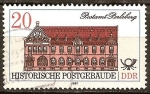 Stamps Germany -  Histórico edificio de Correos-Perleberg (DDR).