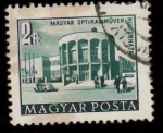 Stamps Hungary -  EDIFICIO REDONDO