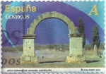 Sellos de Europa - Espa�a -  ARCOS Y PUERTAS MONUMENTALES. ARC ROMÀ DE CABANES. EDIFIL 4770