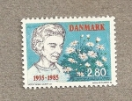 Stamps Denmark -  Anciana con flores