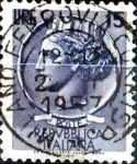 Sellos de Europa - Italia -  Intercambio 0,20 usd 15 liras 1956