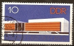 Stamps Germany -   	  Palacio de la República en el Marx-Engels-Platz en Berlín (Año: 1973-1976 / demolición: 2006-200