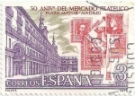 Sellos de Europa - Espa�a -  50 ANIVERSARIO DEL MERCADO FILATÉLICO EN PLAZA MAYOR DE MADRID. EDIFIL 2415