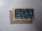 Stamps Europe - Germany -  Notopfer - 2 Berlin - Steuermarke.