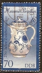 Stamps Germany -  Porcelana de Meissen-250 años del patrón cebolla-DDR.