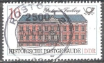 Stamps Germany -  Histórico edificio de Correos- Freiberg (DDR).