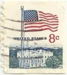 Stamps : America : United_States :  BANDERA USA Y CASA BLANCA. YVERT US 923a