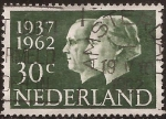 Stamps : Europe : Netherlands :  Rein Juliana y Príncipe Bernardo  1962 30 céntimos