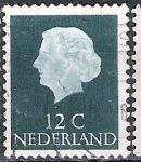 Sellos de Europa - Holanda -  1954 Queen Juliana