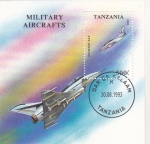 Sellos de Africa - Tanzania -  AVIONES DE COMBATE