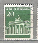 Sellos de Europa - Alemania -  1966 Serie básica. Puerta de Branbemburgo. 4 C.