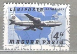 Sellos de Europa - Hungra -  1977 Correo aéreo. Diversos aviones volando sobre varias regiones del mundo.