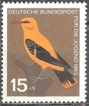 Stamps Germany -  Para los jovenes(Oriolus oriolus - Oriolidae).