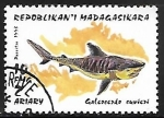 Sellos de Africa - Madagascar -  Tiger Shark