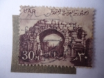 Sellos de Africa - Egipto -  EAU-Estados Arabes Unidos - La Puerta de San Simón (Bosra) Símbolo Nacional.l