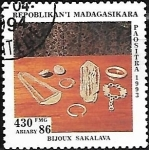 Stamps Madagascar -  Joyeria Sakalava