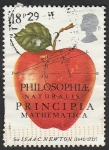 Sellos de Europa - Reino Unido -  1260 - Una manzana, III Centº de la publicacion por Isaac Newton, de la ley de la gravedad